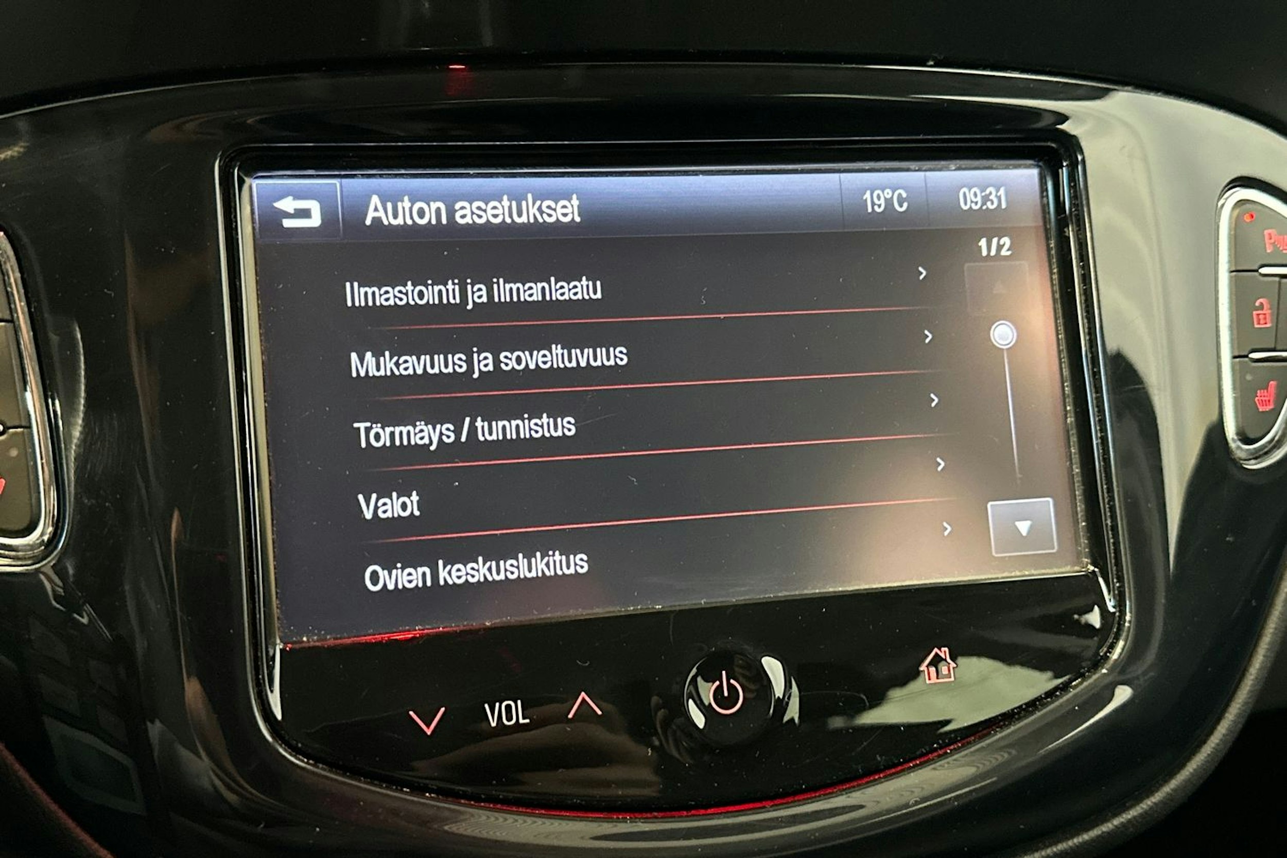 musta Opel Corsa 2016 kuva 26.