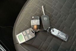 musta Opel Corsa 2016 kuva 29.