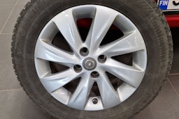 Punainen Opel CORSA 2016 kuva 18.