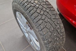 Punainen Opel CORSA 2016 kuva 19.