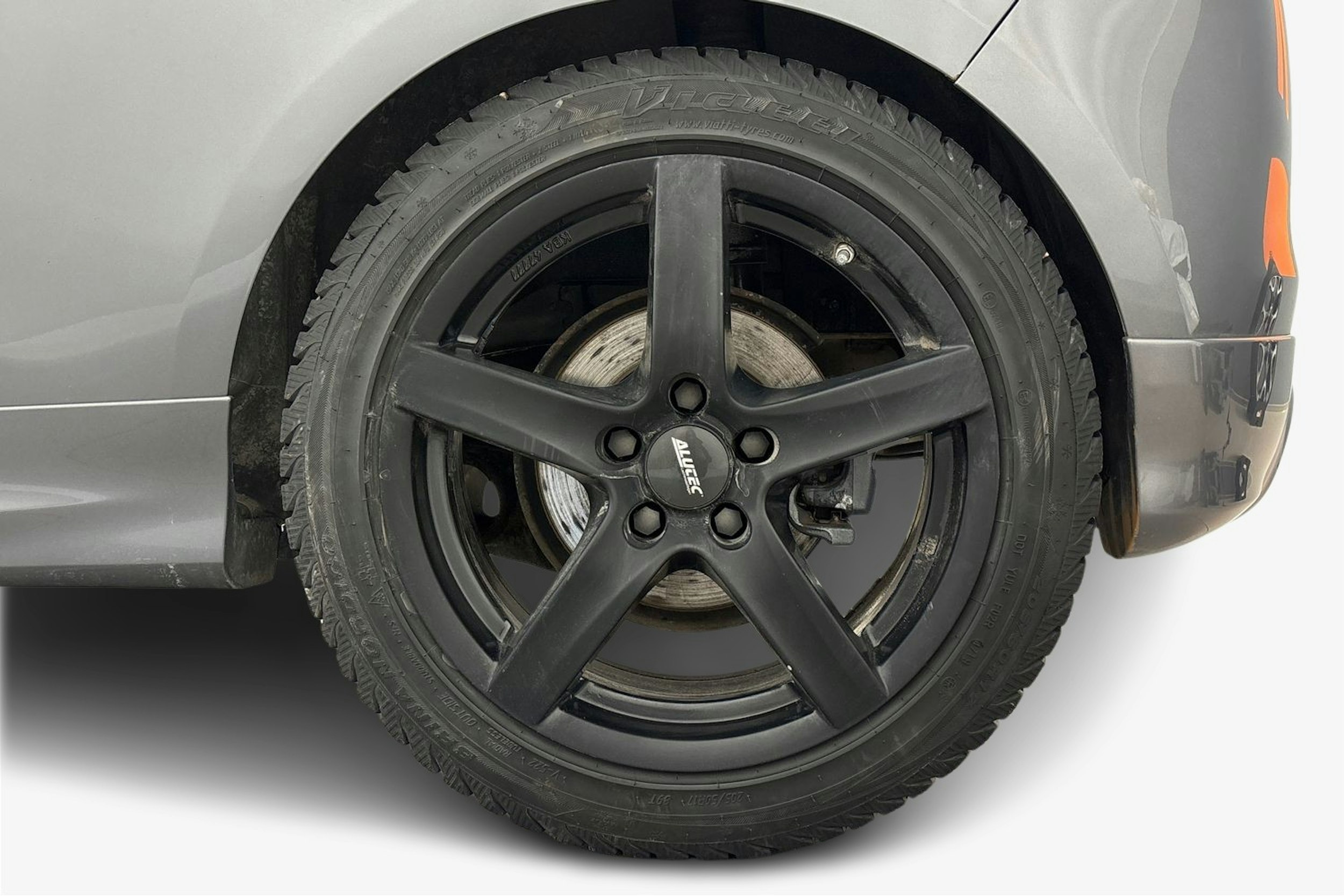 harmaa Opel Corsa 2016 kuva 9.