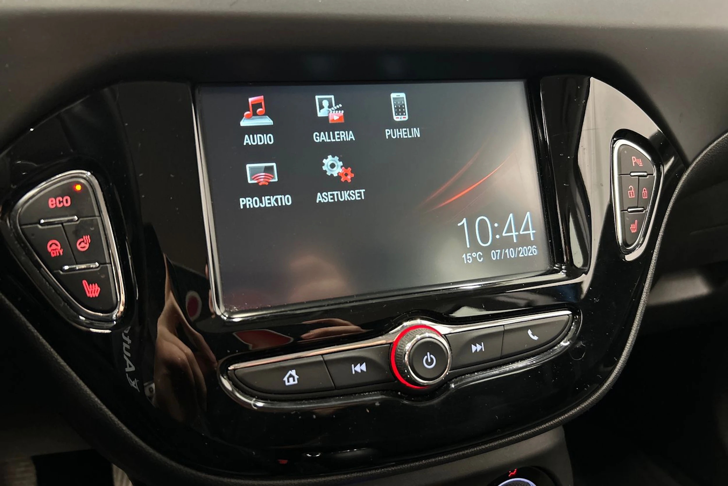 sininen Opel Corsa 2016 kuva 19.