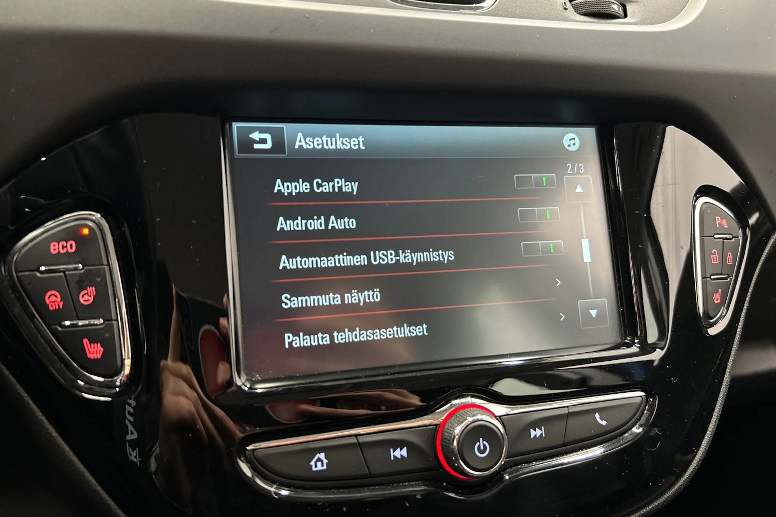 sininen Opel Corsa 2016 kuva 20.