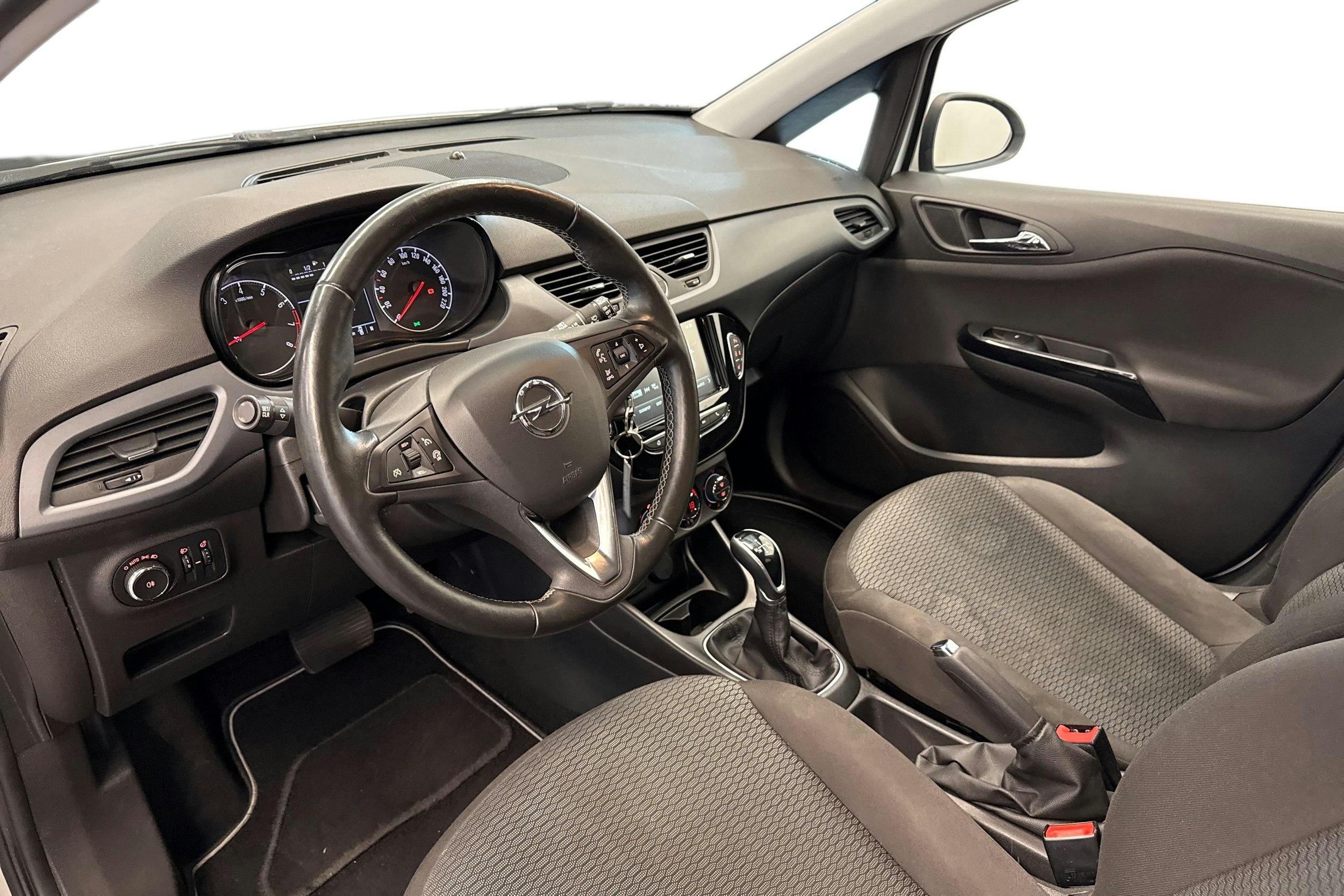 valkoinen Opel Corsa 2017 kuva 7.