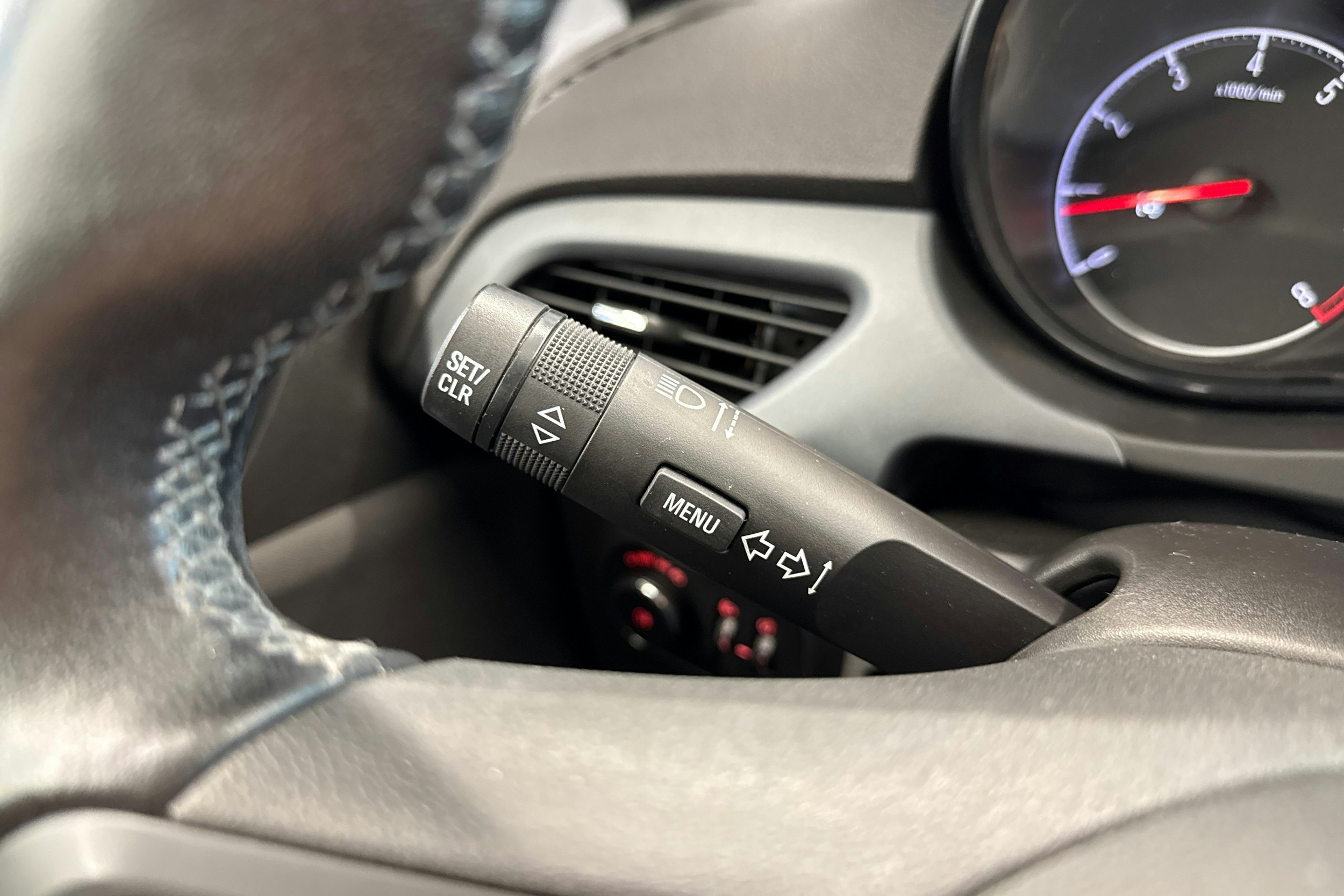 valkoinen Opel Corsa 2017 kuva 19.