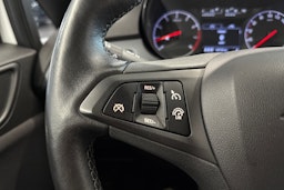valkoinen Opel Corsa 2017 kuva 21.