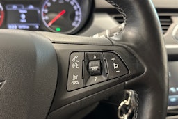 valkoinen Opel Corsa 2017 kuva 22.
