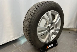 punainen Opel Corsa 2017 kuva 21.