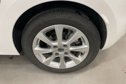 valkoinen Opel Corsa 2021 kuva 13.