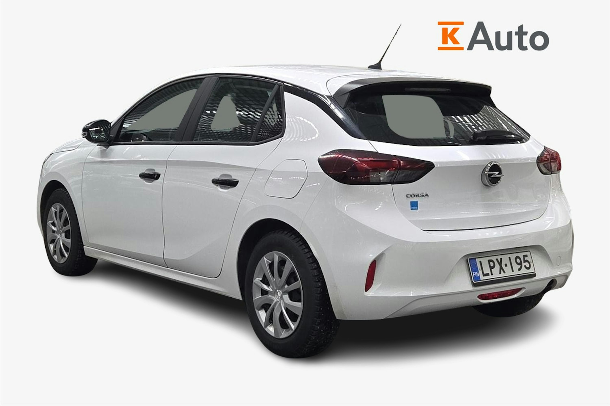 valkoinen Opel Corsa 2021 kuva 2.