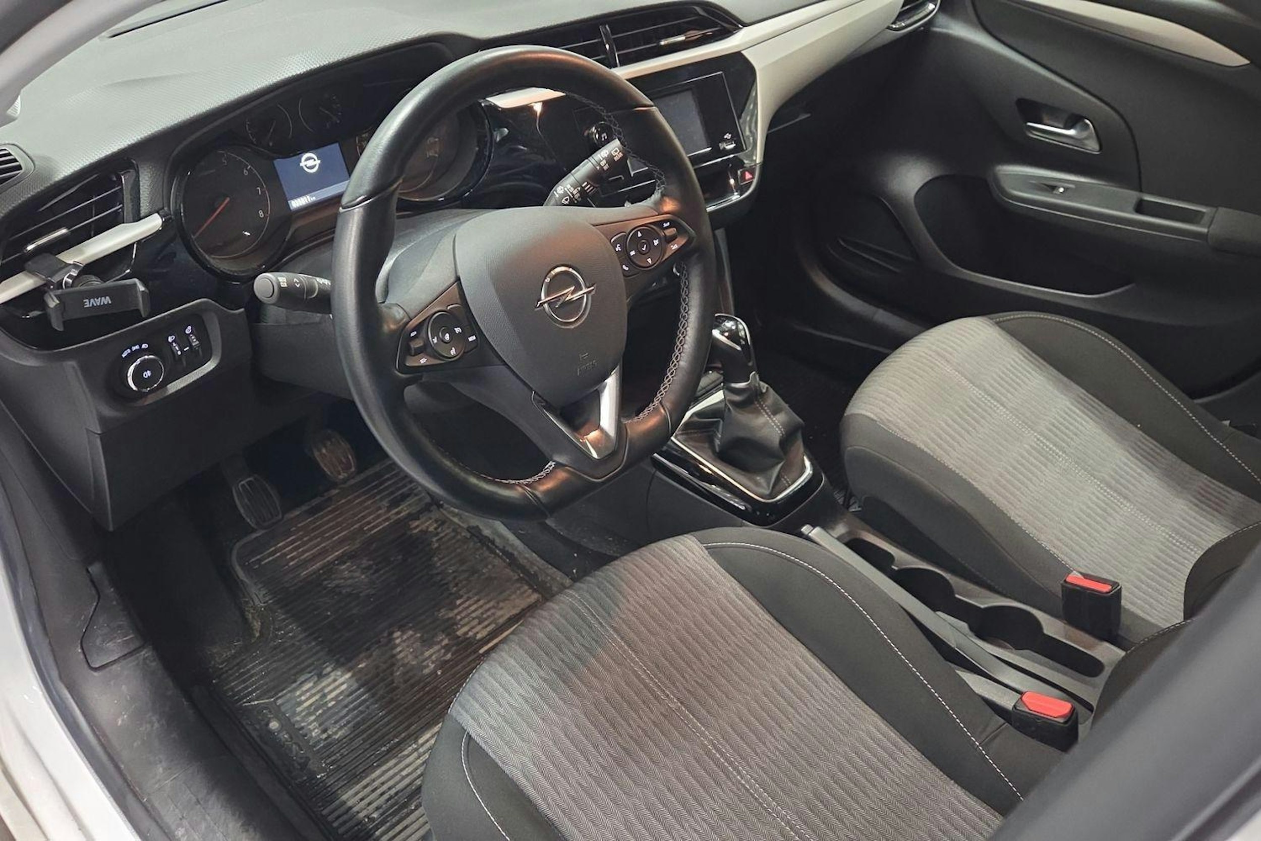 valkoinen Opel Corsa 2021 kuva 3.