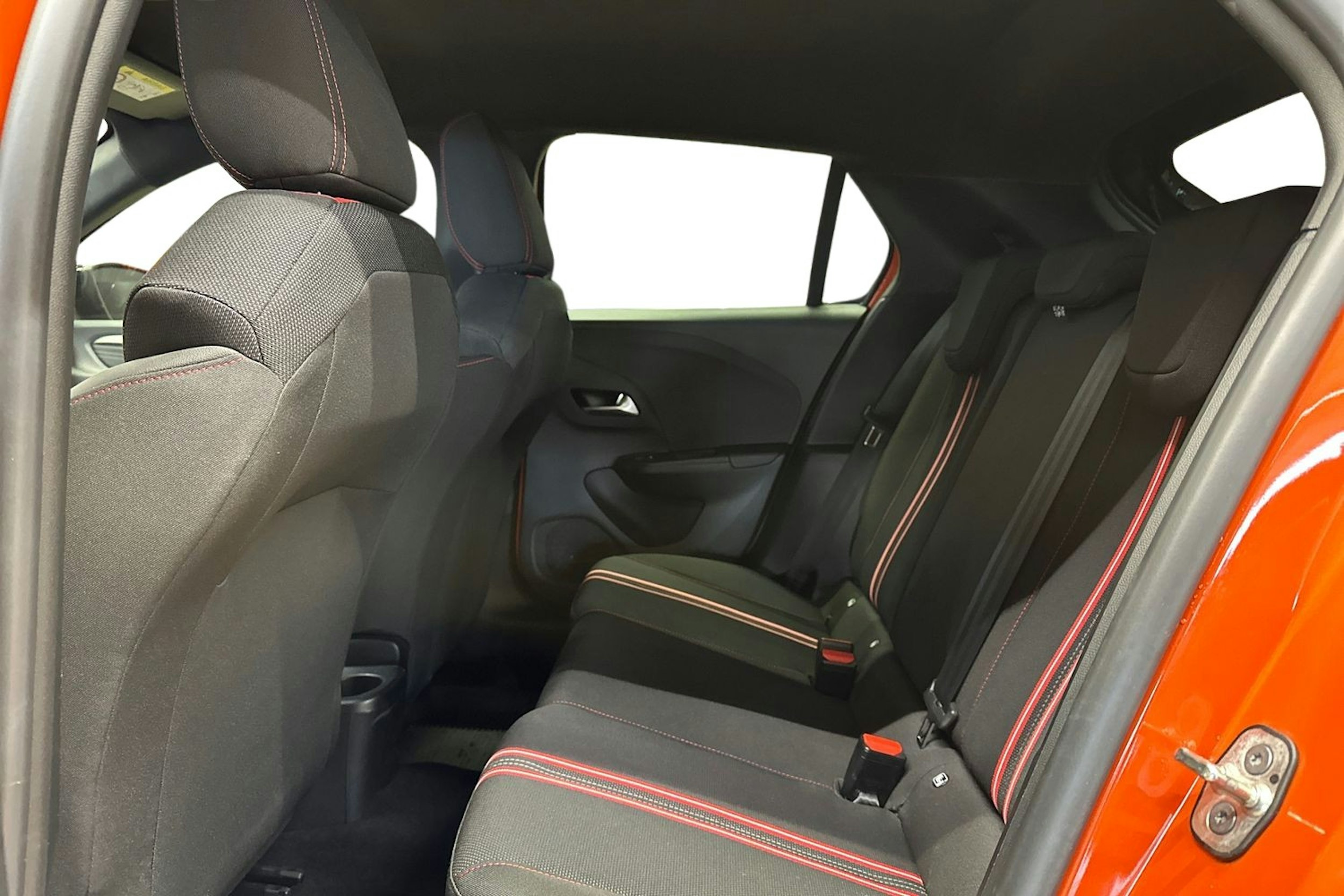 met. oranssi Opel Corsa 2021 kuva 10.
