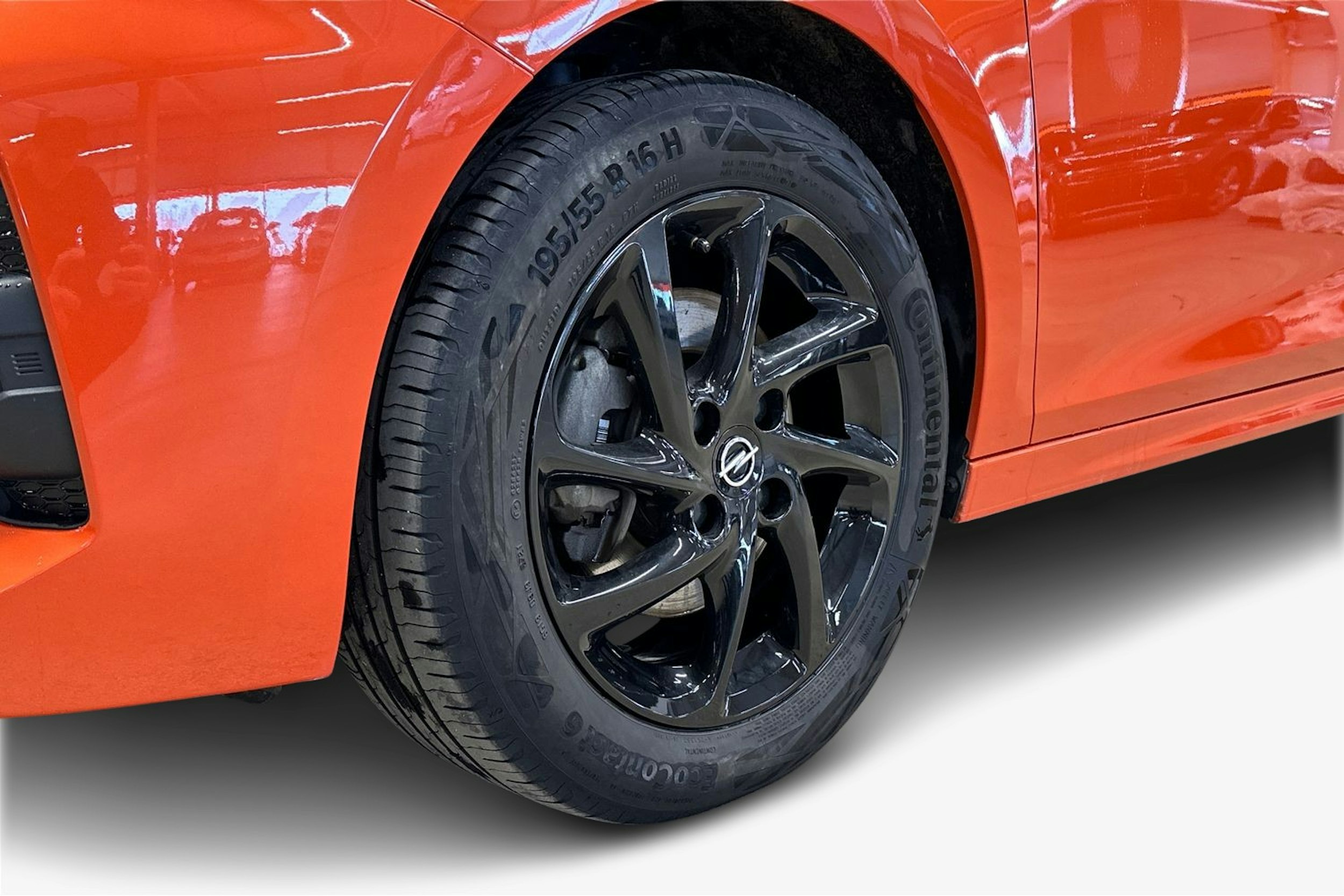 met. oranssi Opel Corsa 2021 kuva 11.