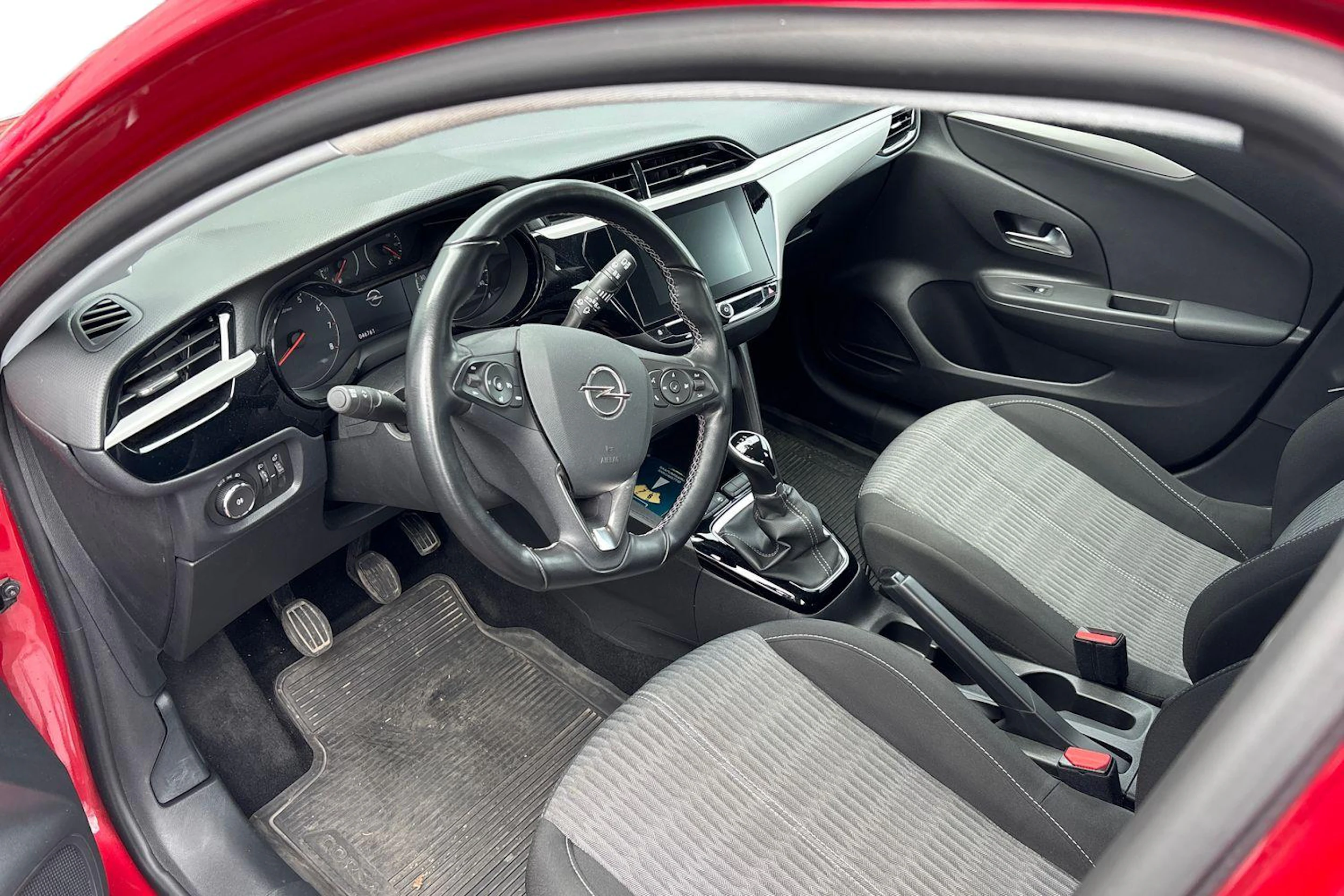 Punainen Opel CORSA 2022 kuva 3.