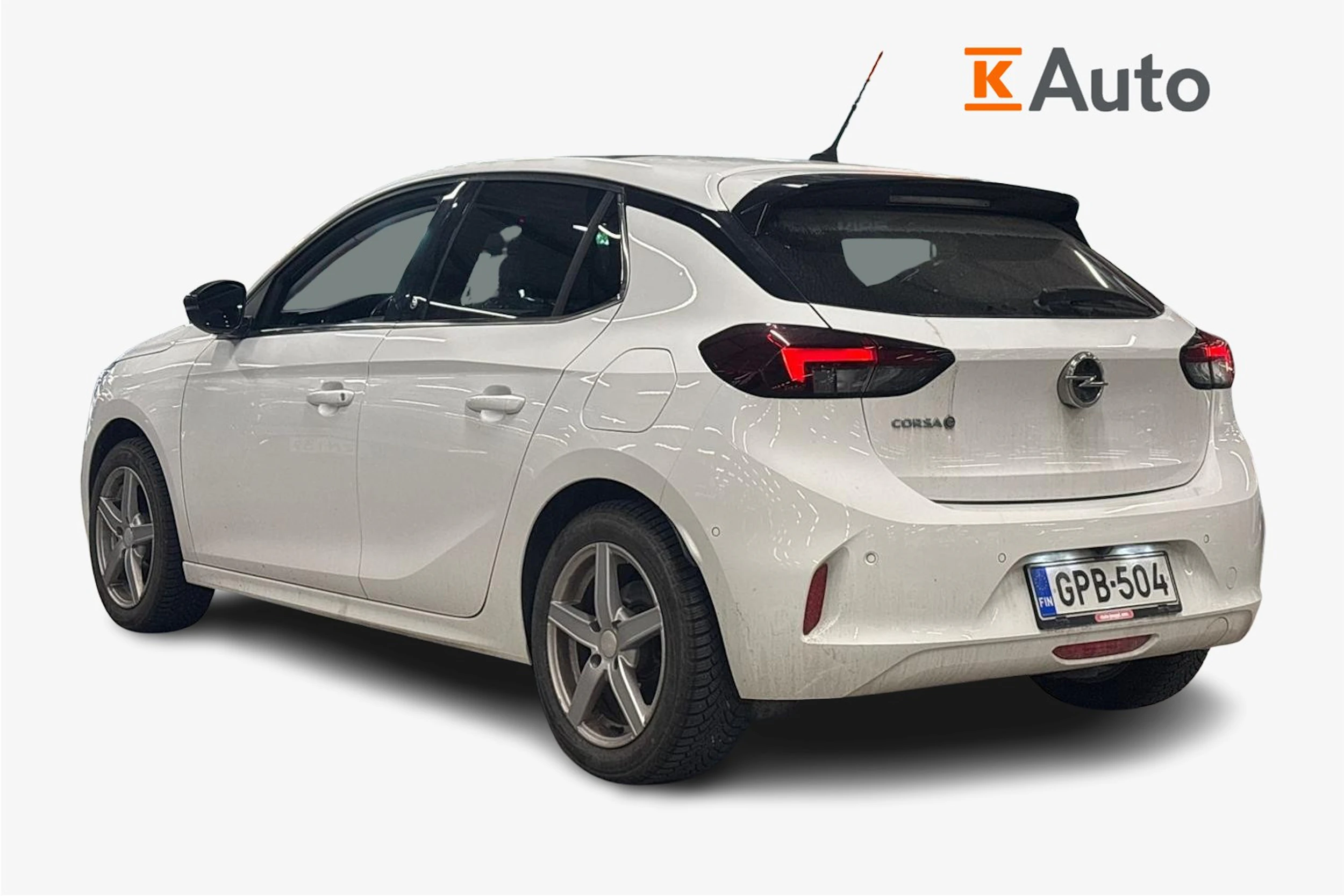 valkoinen Opel Corsa-e 2020 kuva 2.