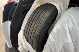 Valkoinen Opel Crossland 2021 kuva 13.