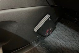 Valkoinen Opel Crossland 2021 kuva 23.