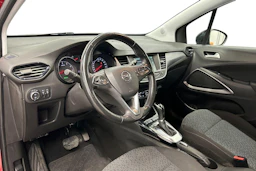punainen Opel Crossland 2021 kuva 6.