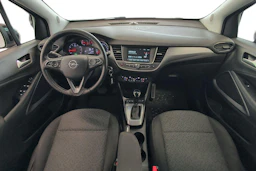 valkoinen Opel Crossland 2022 kuva 7.