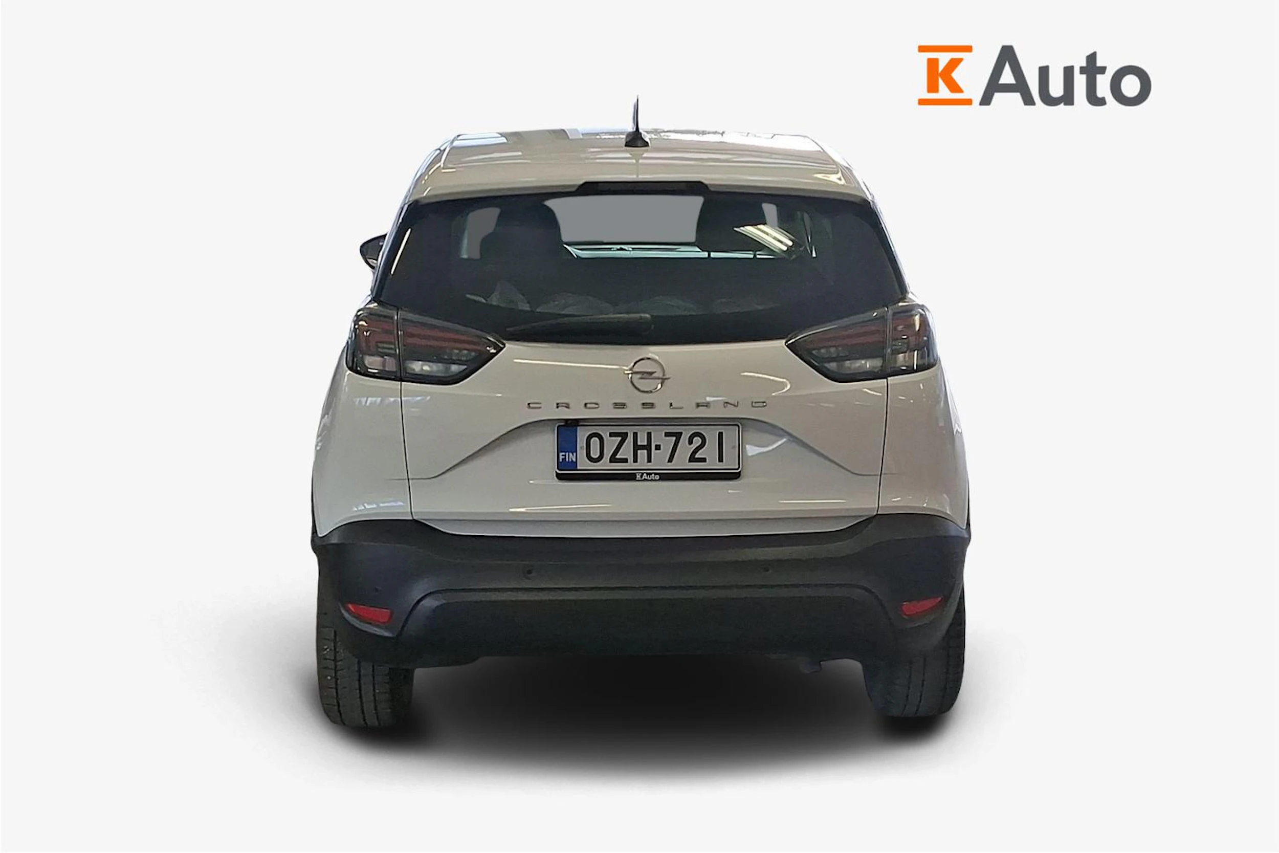 valkoinen Opel Crossland 2022 kuva 3.
