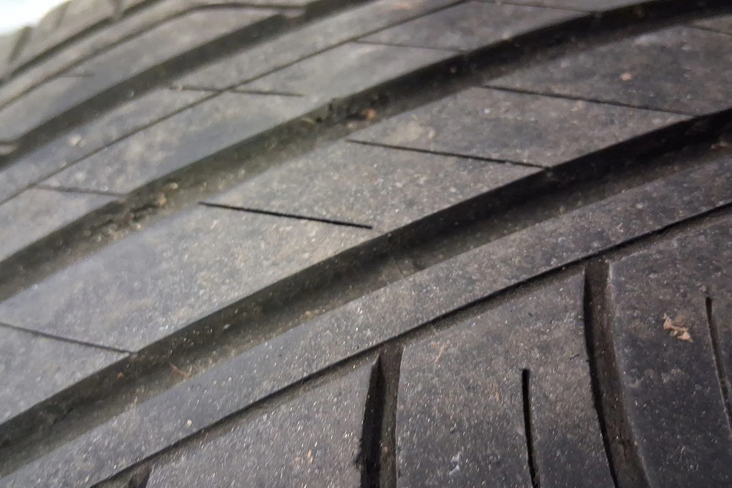 valkoinen Opel Crossland 2022 kuva 10.