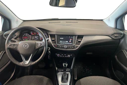 punainen Opel Crossland 2024 kuva 9.
