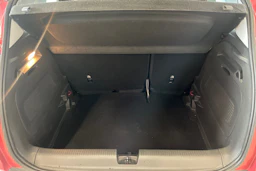 punainen Opel Crossland 2024 kuva 28.