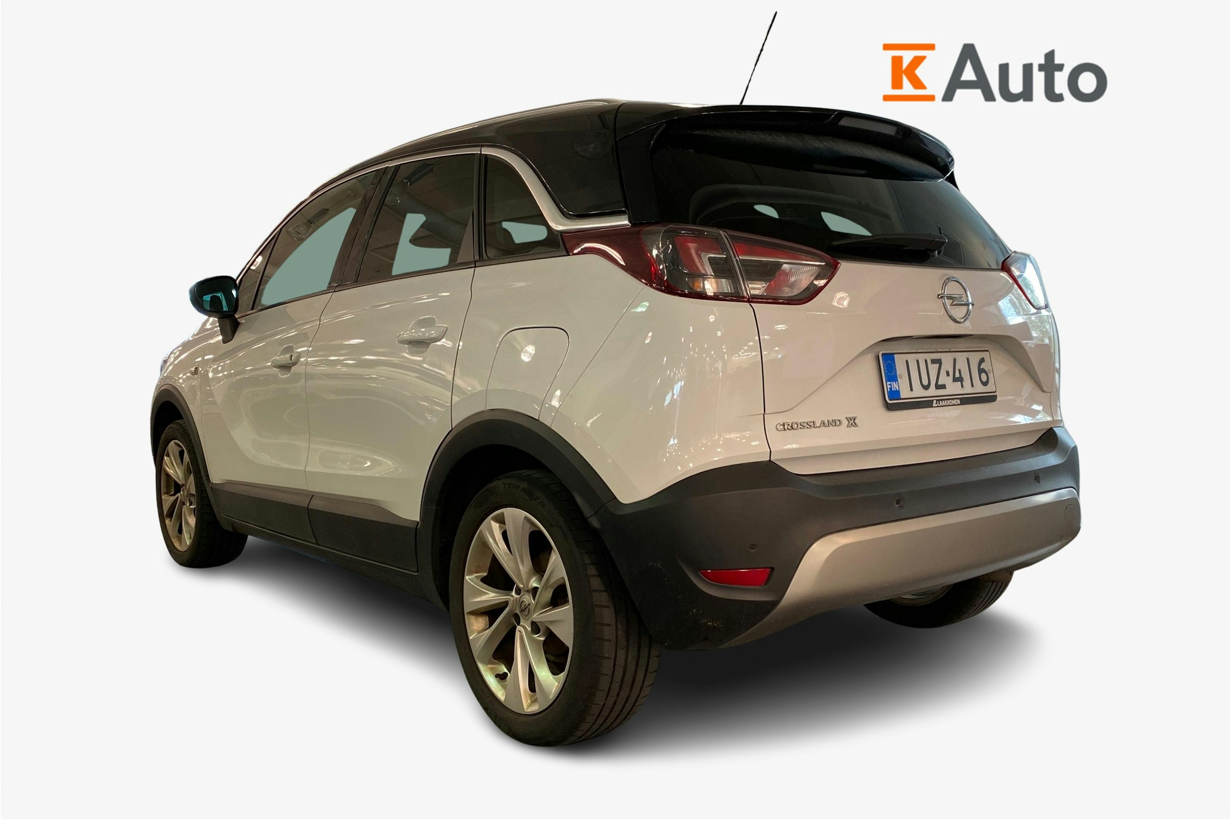 valkoinen Opel Crossland X 2020 kuva 2.