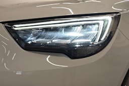 Valkoinen Opel Crossland X 2020 kuva 13.