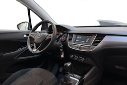 valkoinen Opel Crossland X 2021 kuva 7.