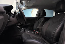 harmaa Opel Grandland 2021 kuva 11.