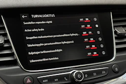 harmaa Opel Grandland 2021 kuva 22.
