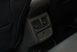 harmaa Opel Grandland 2021 kuva 25.