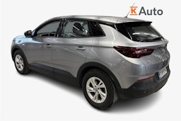 Harmaa Opel Grandland 2022 kuva 2.