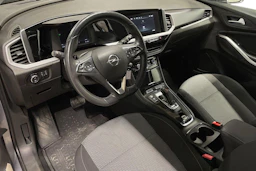 Harmaa Opel Grandland 2022 kuva 6.