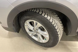 Harmaa Opel Grandland 2022 kuva 10.