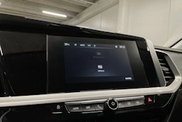 Harmaa Opel Grandland 2022 kuva 14.