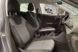 Harmaa Opel Grandland 2022 kuva 22.