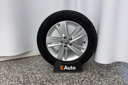 musta Opel Grandland 2022 kuva 10.