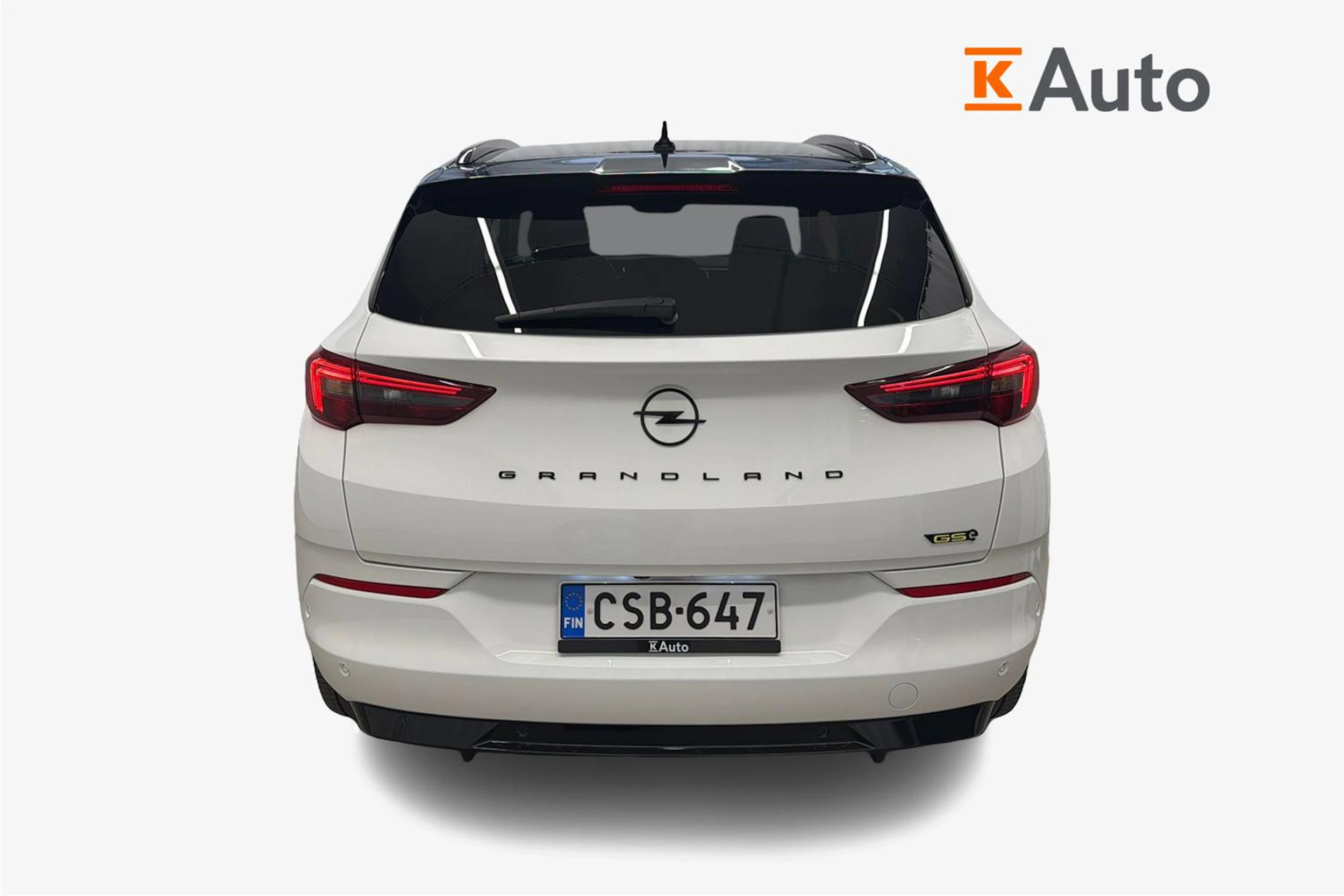 Valkoinen Opel Grandland 2023 kuva 3.