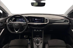 Valkoinen Opel Grandland 2023 kuva 7.