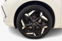 Valkoinen Opel Grandland 2023 kuva 9.