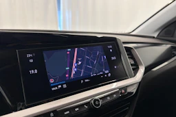 Valkoinen Opel Grandland 2023 kuva 21.