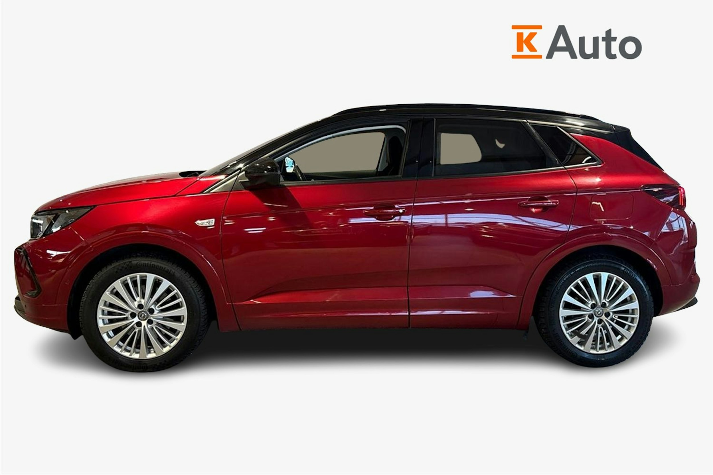 Punainen Opel Grandland 2023 kuva 6.