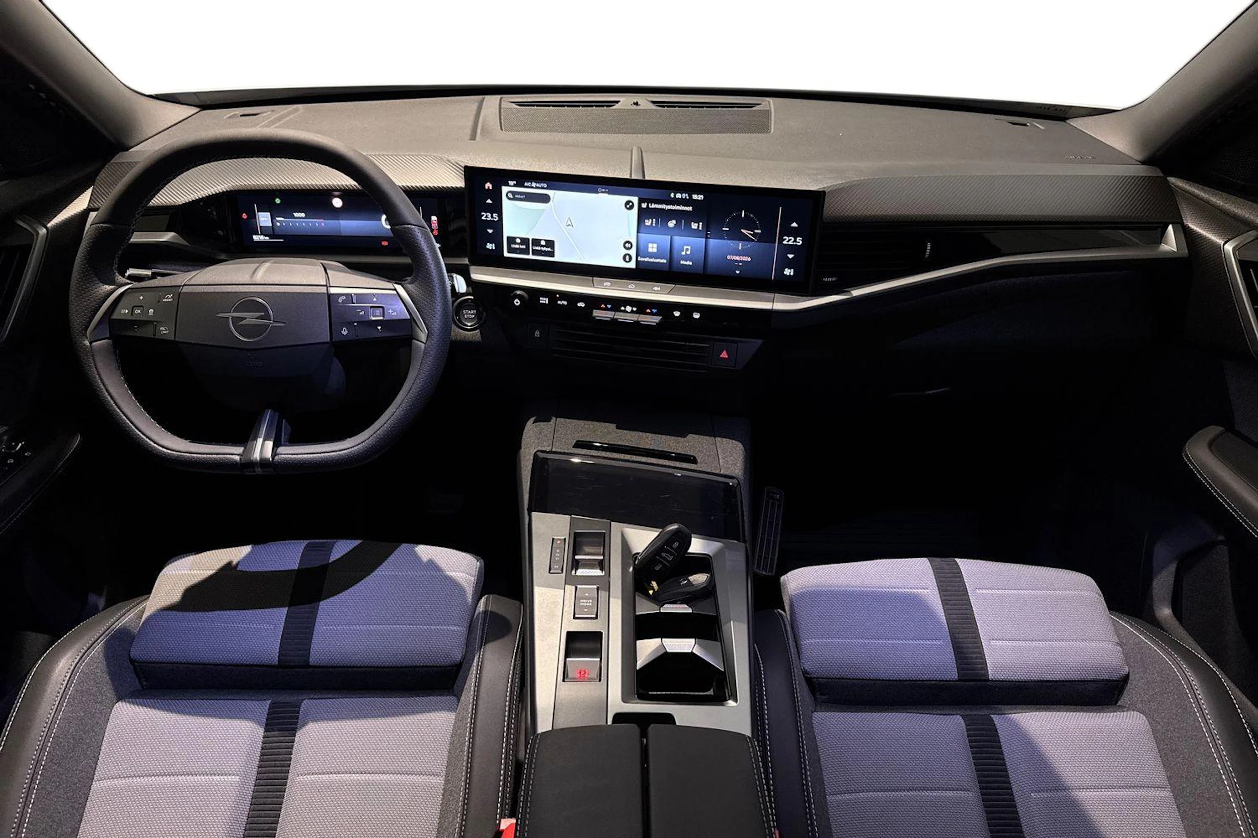 met. hopea Opel Grandland 2025 kuva 7.