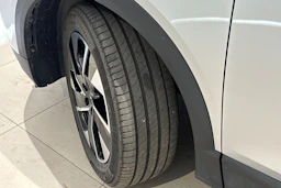 met. hopea Opel Grandland 2025 kuva 10.
