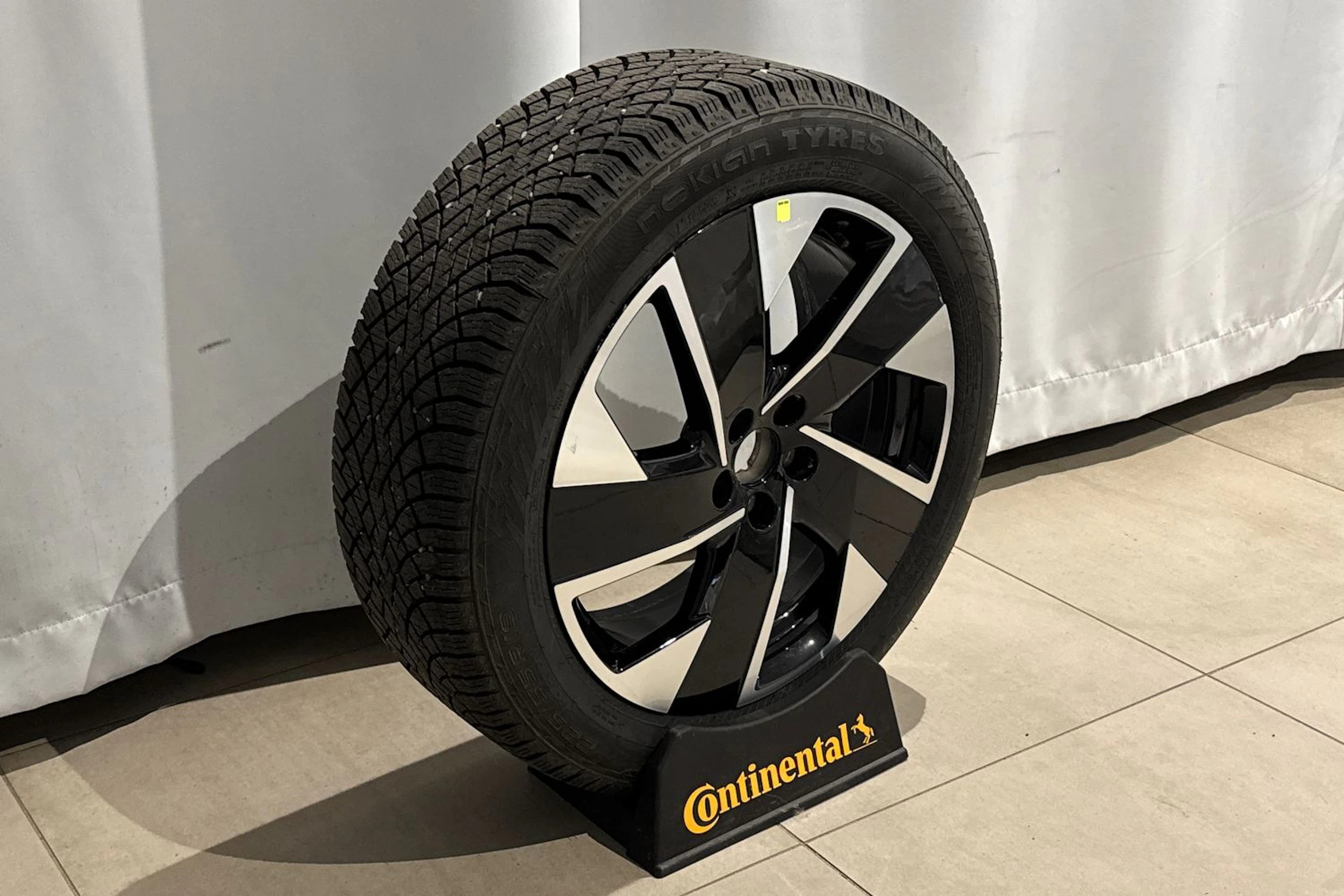 met. hopea Opel Grandland 2025 kuva 11.