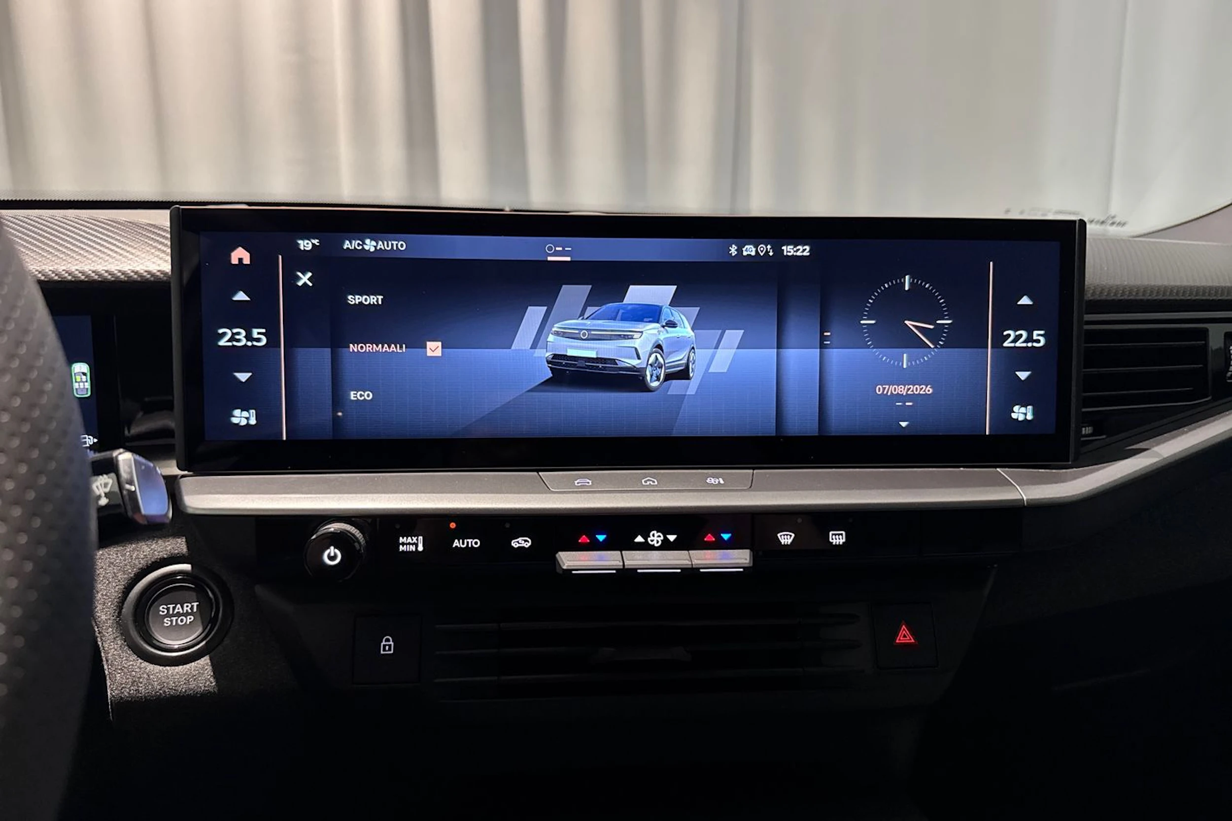 met. hopea Opel Grandland 2025 kuva 20.