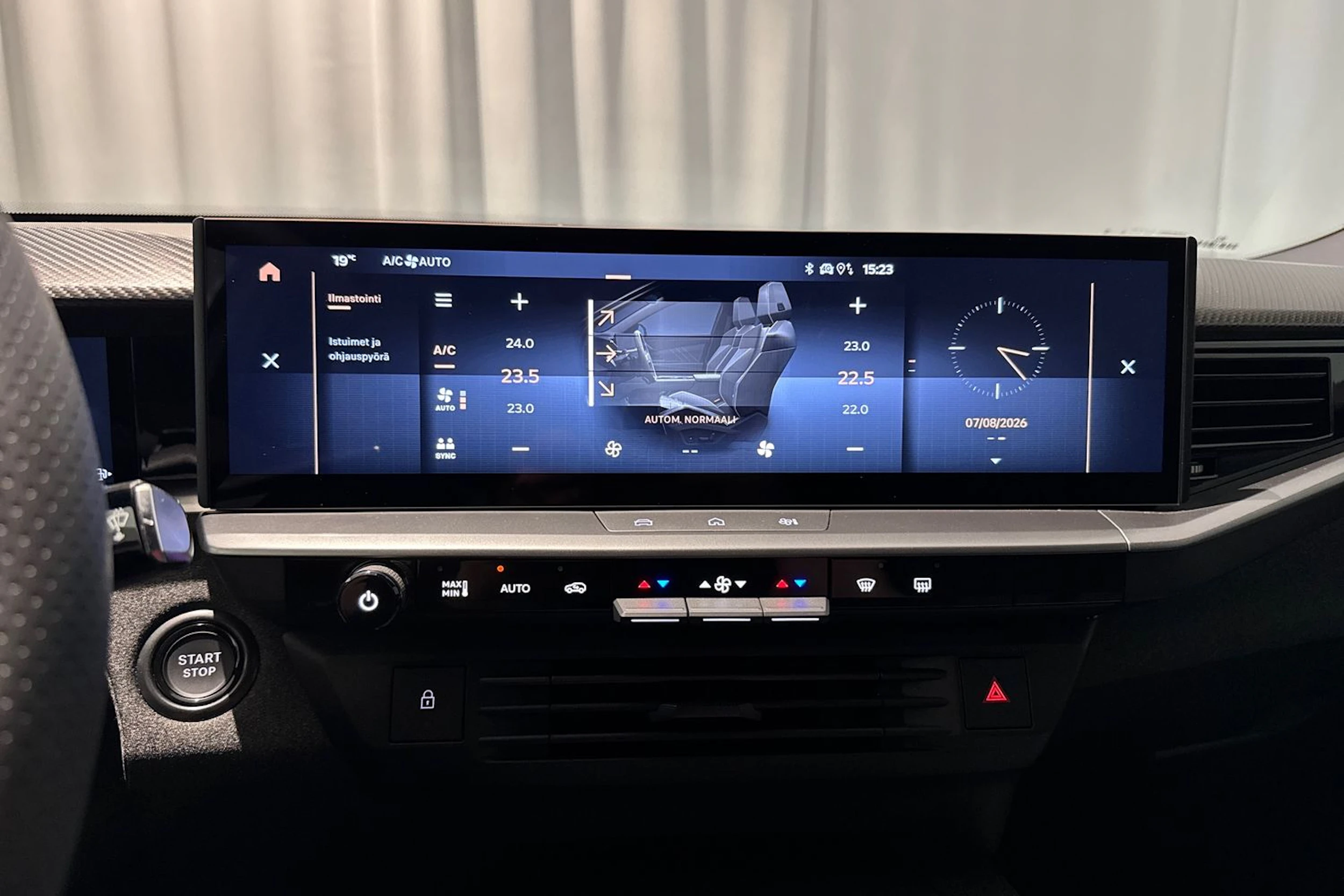 met. hopea Opel Grandland 2025 kuva 22.