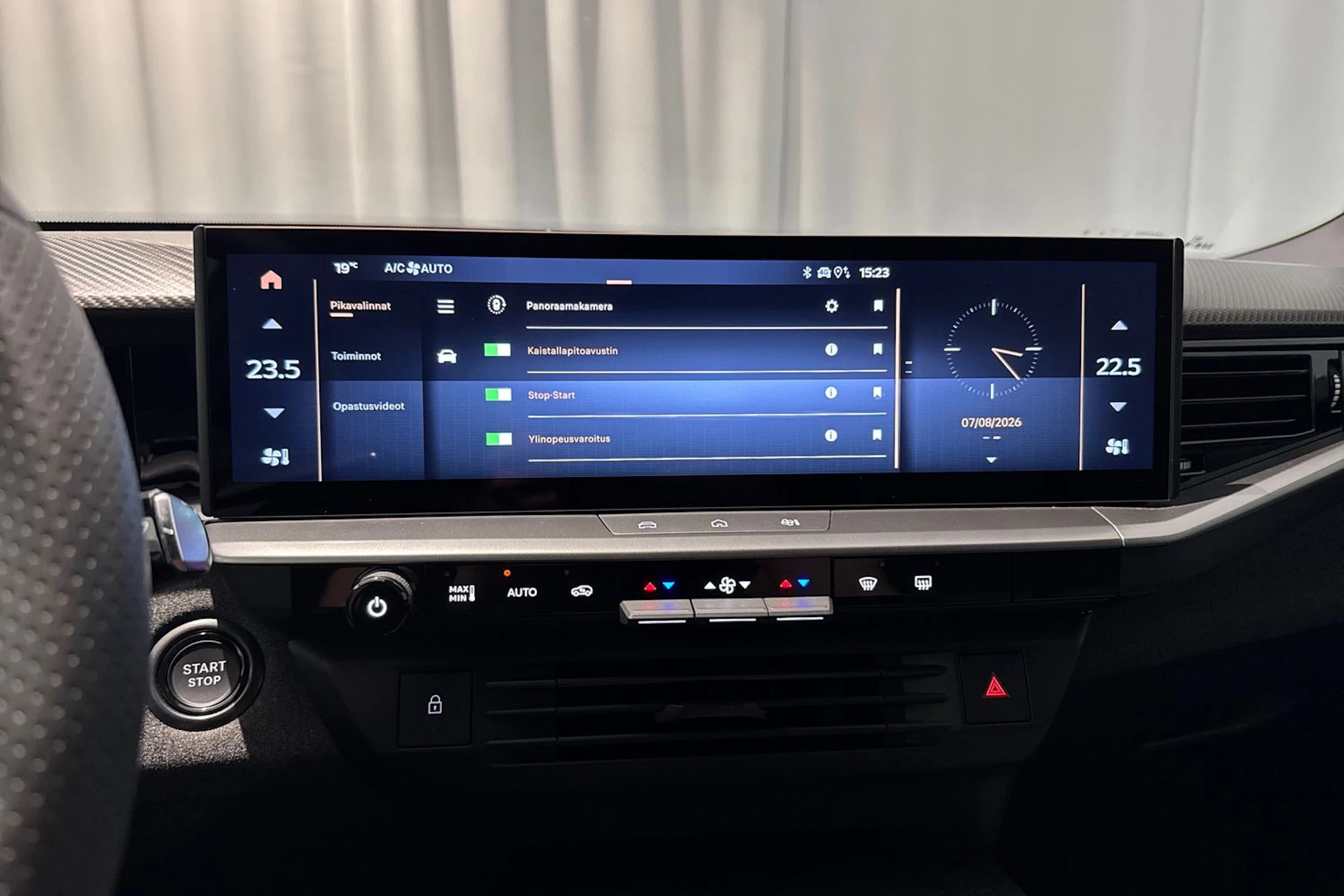 met. hopea Opel Grandland 2025 kuva 24.